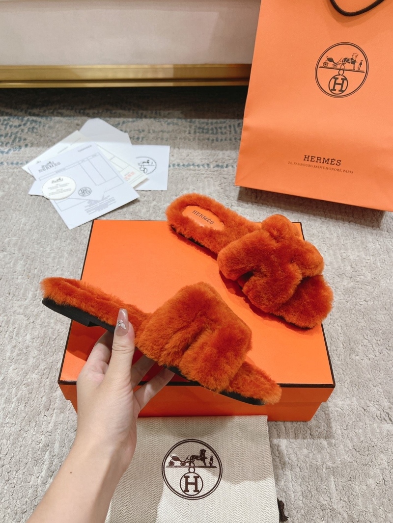 Hermes Slippers